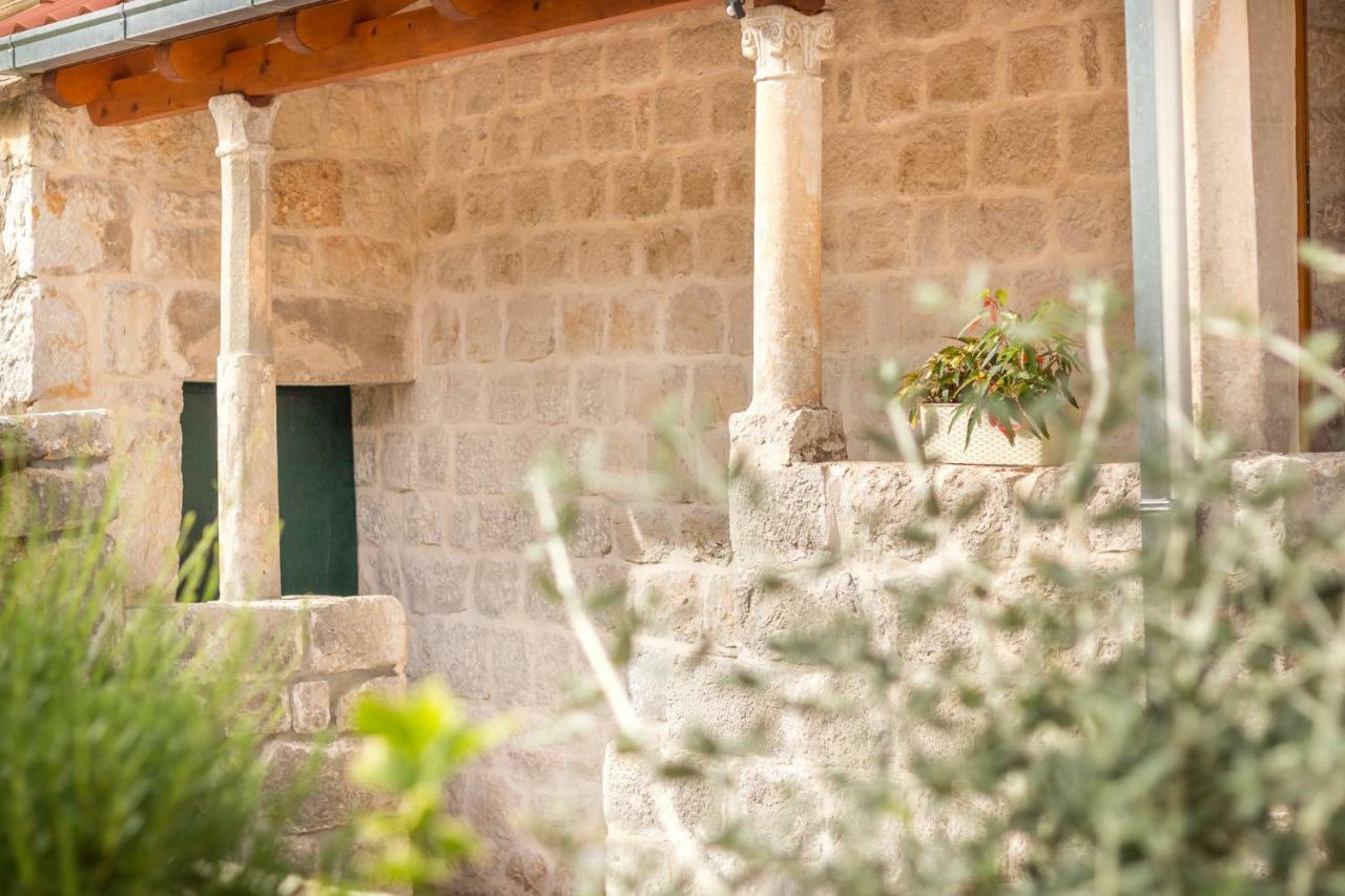 Olive Garden Daire Ston Dış mekan fotoğraf